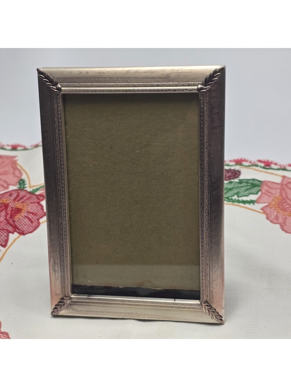 Frame 4x6 Vintage Ornate Brushed Aluminum Picture freestanding glass cover VTG